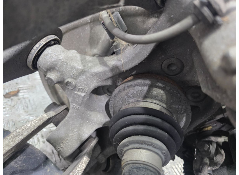 Ступица задняя к Audi A4, 2022г.