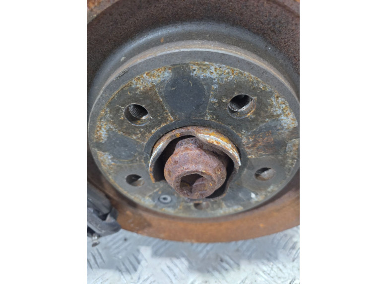 Ступица задняя к Audi A4, 2022г.