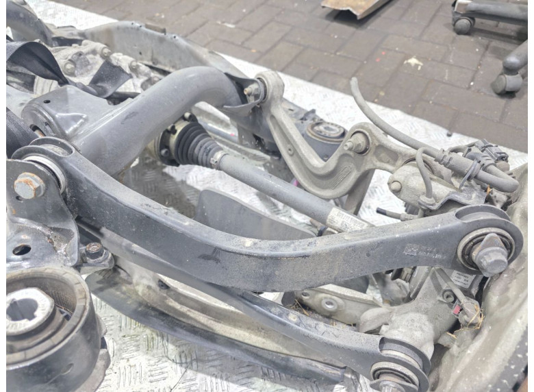 Рычаг задний правый к Audi A5, 2022г.