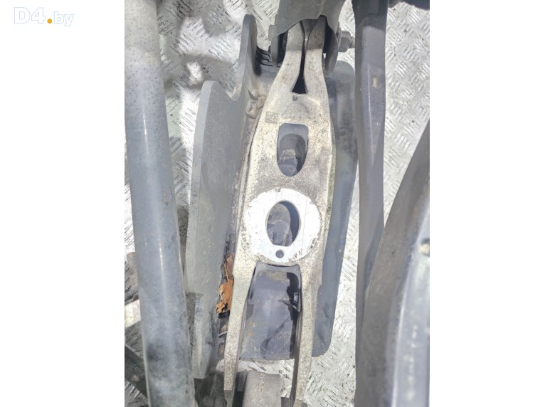 Рычаг задний левый к Audi A4 undefined г.