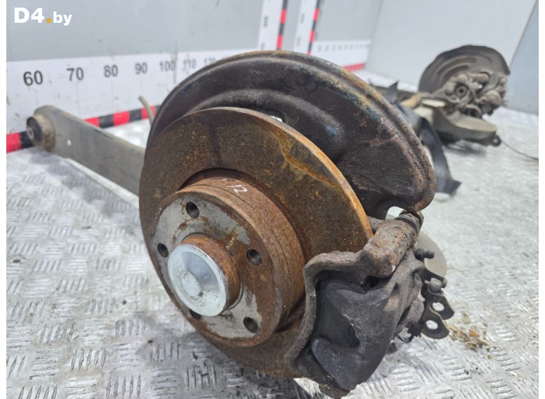 Ступица задняя левая к Opel Vivaro undefined г.