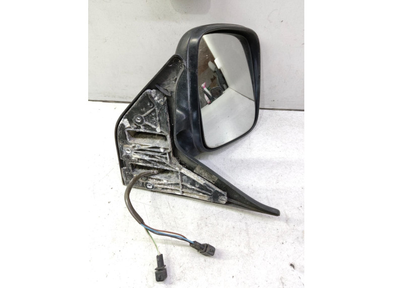 Зеркало наружное правое к Volkswagen Transporter, 2000г.