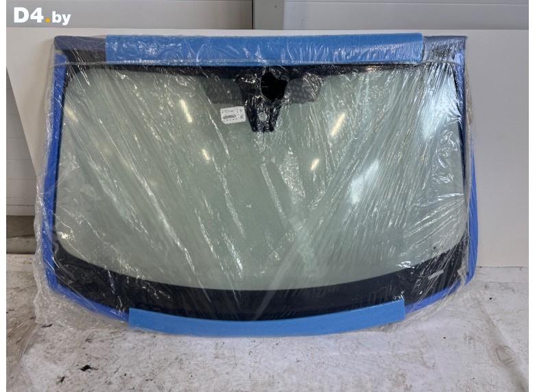 Стекло лобовое к BMW XMG09 undefined г.