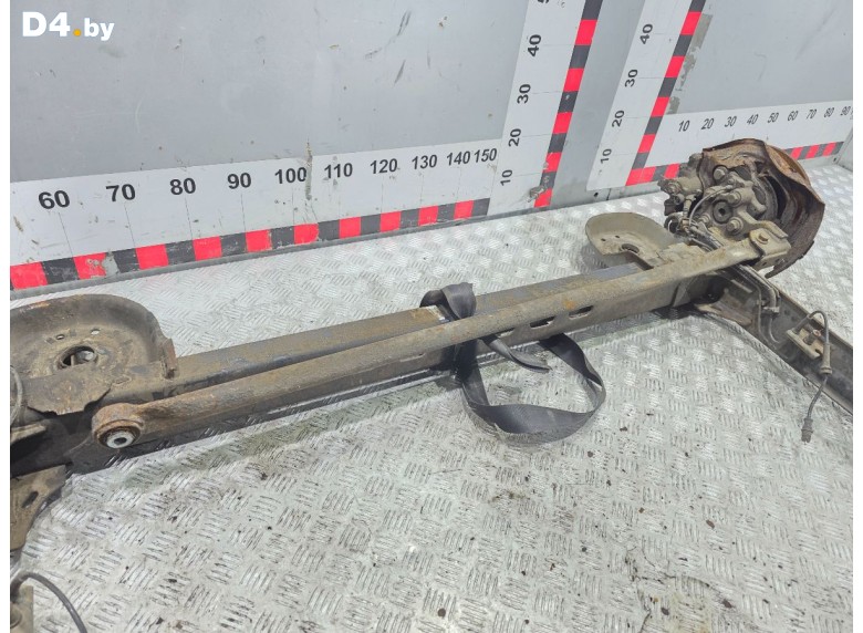 Стабилизатор подвески (поперечной устойчивости) задний к Opel Vivaro undefined г.