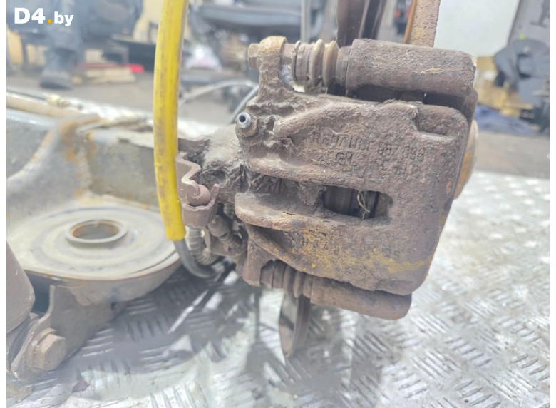 Суппорт задний правый к Renault Trafic undefined г.