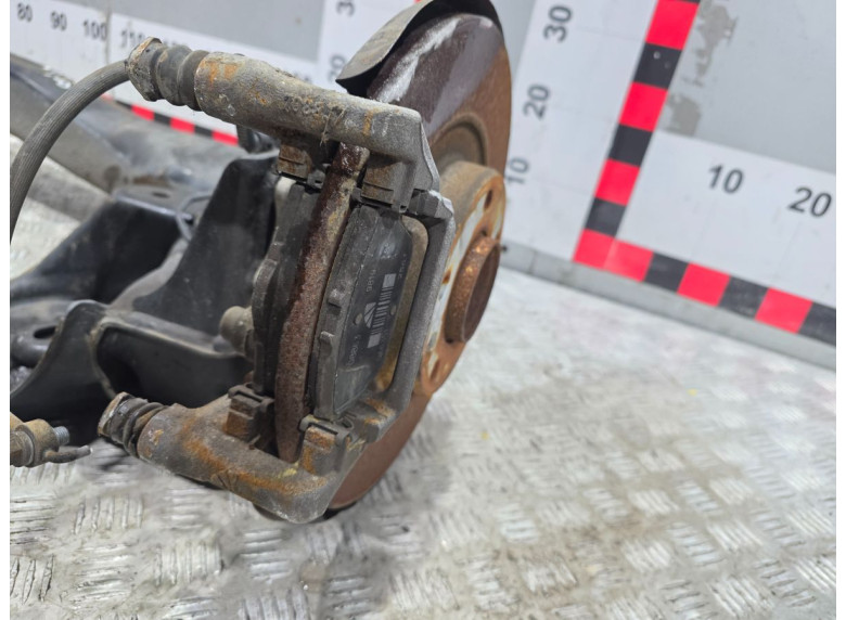 Скоба суппорта заднего к Peugeot 3008, 2021г.