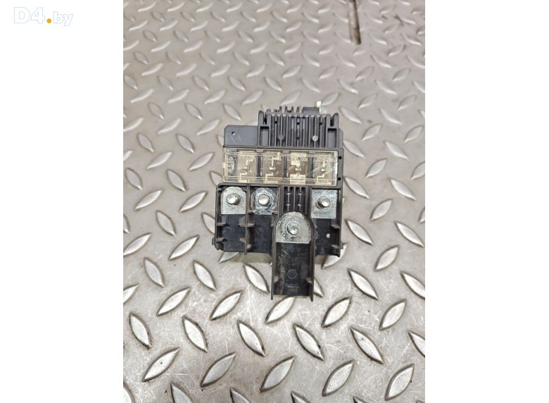 Блок предохранителей к Ford Fiesta undefined г.