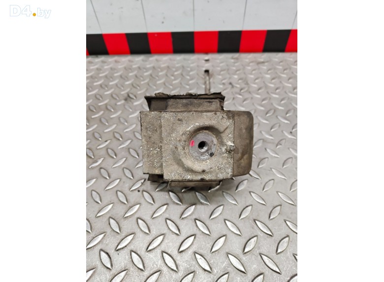 Подушка крепления двигателя к Volkswagen Crafter undefined г.