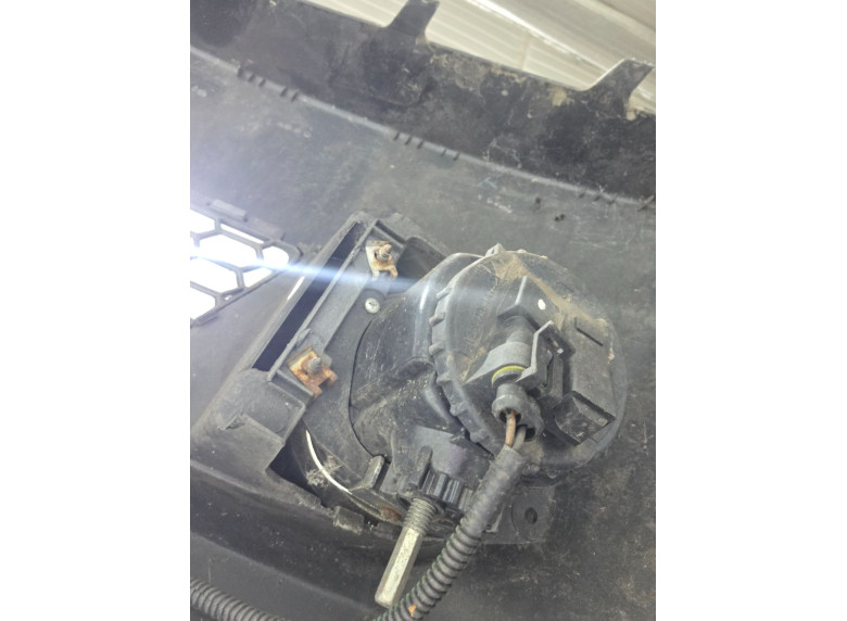 Фара противотуманная левая к Alfa Romeo 159, 2008г.