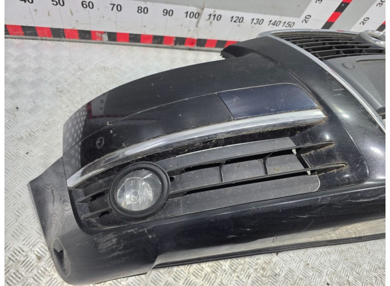 Рамка фары противотуманной правой к Audi A6