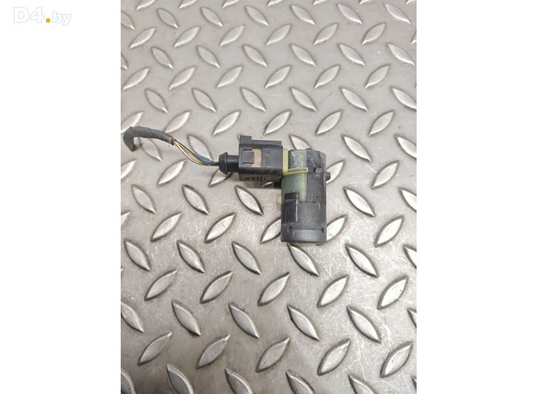 Датчик парктроника к Audi A6 undefined г.