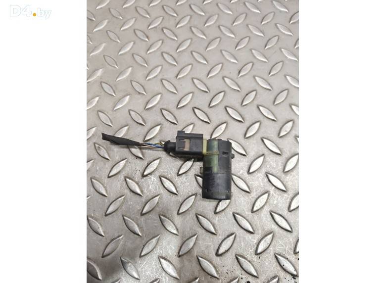 Датчик парктроника к Audi A6 undefined г.