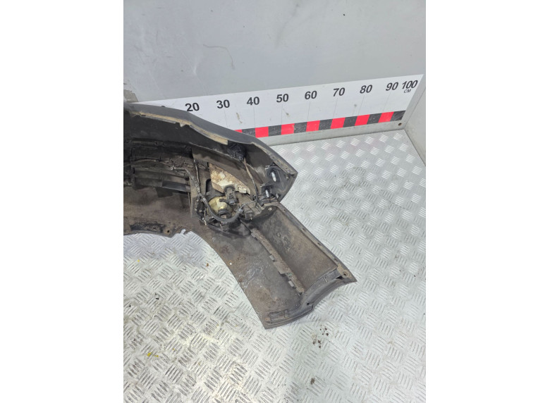 Бампер передний к Volkswagen Passat, 2006г.