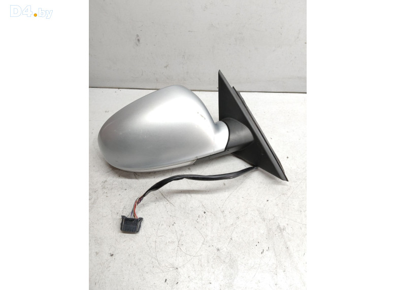 Зеркало наружное правое к Volkswagen Passat undefined г.