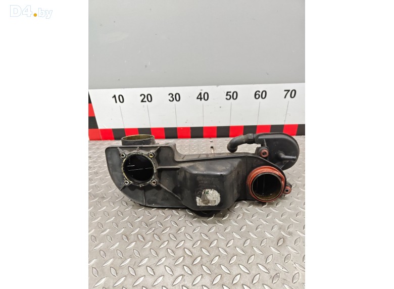 Маслоотделитель (сапун) к Mercedes CW203 undefined г.