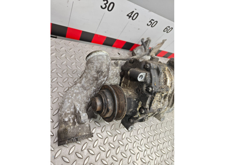 Нагнетатель воздуха (компрессор) к Mercedes C W203, 2000г.