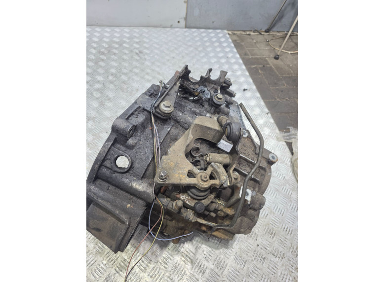КПП механическая (МКПП) к Seat Alhambra