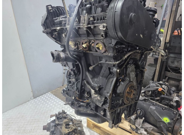 Двигатель к Двигатель к Peugeot 607 undefined г. 607