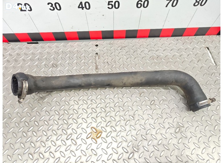 Патрубок интеркулера к Renault Trafic undefined г.