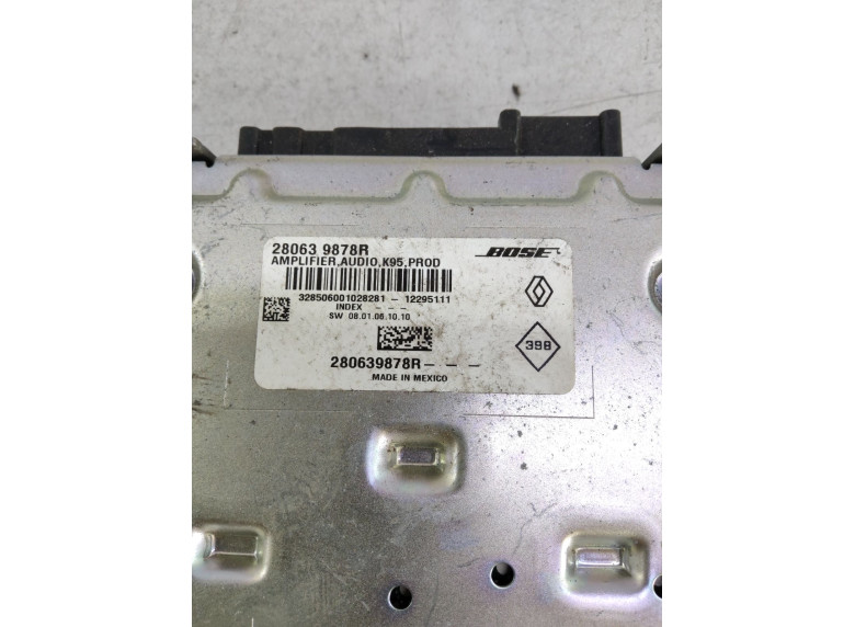 Усилитель музыкальный к Renault Megane, 2010г.