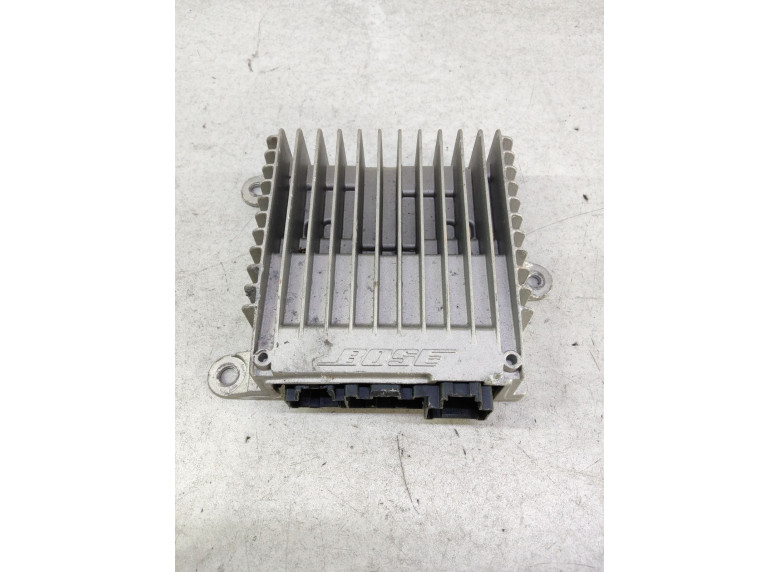 Усилитель музыкальный к Renault Megane, 2010г.