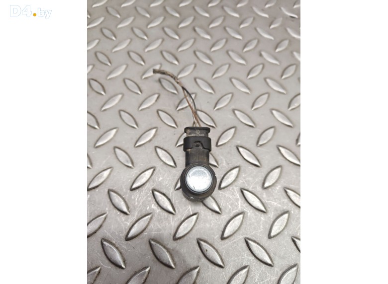 Датчик парктроника к Volkswagen Polo undefined г.