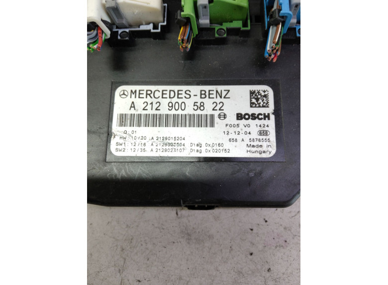 Блок предохранителей к Mercedes C W204, 2012г.