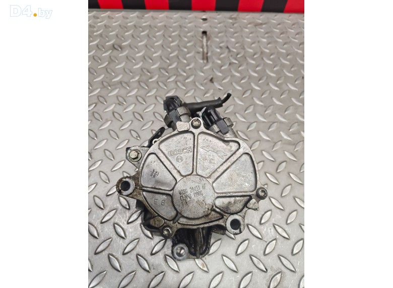 Насос вакуумный к Peugeot 607 undefined г.