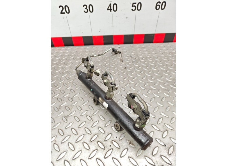 Топливная рампа к Топливная рампа к Peugeot 607 undefined г. 607