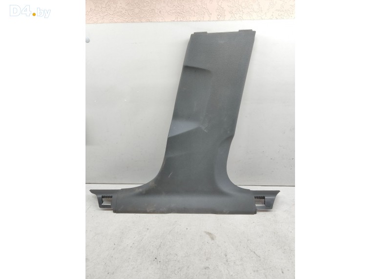Обшивка стойки центральной правой к Audi A4 undefined г.