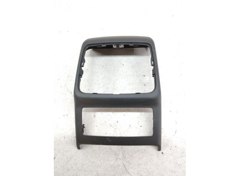 Пластик салона к Audi A4, 2021г.