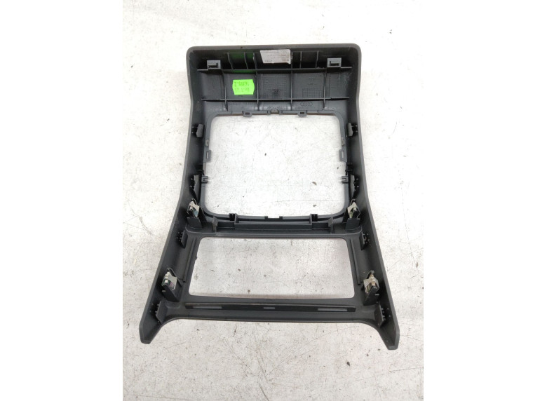 Пластик салона к Audi A4, 2021г.