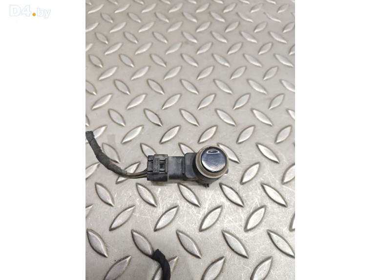 Датчик парктроника к Mercedes EW211 undefined г.