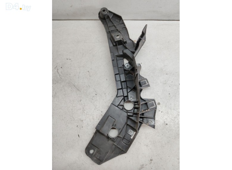 Кронштейн крепления бампера переднего к Peugeot Boxer undefined г.