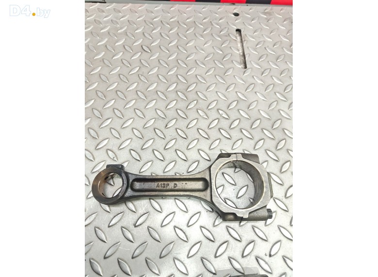 Шатун к Hyundai Trajet undefined г.