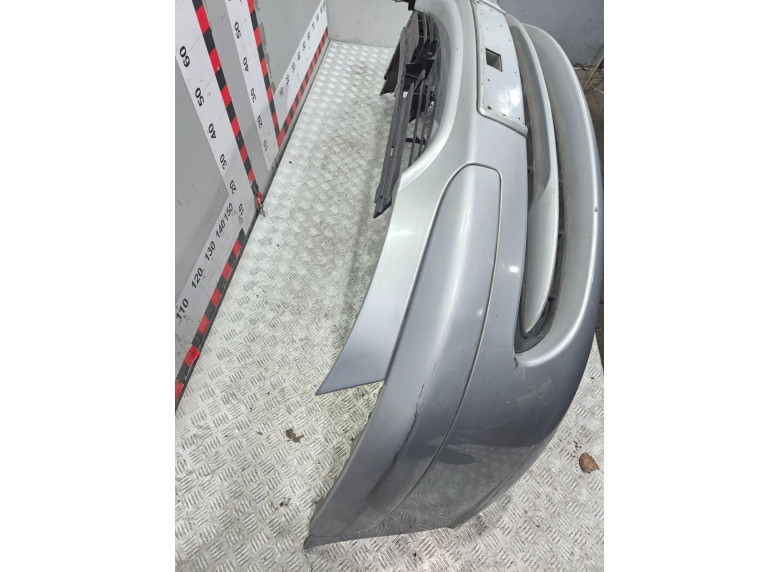 Бампер передний к Citroen C8, 2005г.