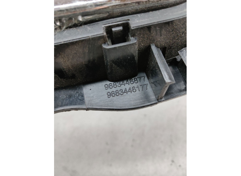 Ручка внутренняя задняя левая к Peugeot 5008, 2010г.