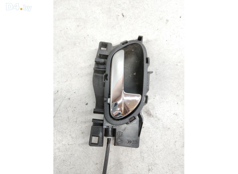 Ручка внутренняя задняя правая к Peugeot 5008 undefined г.