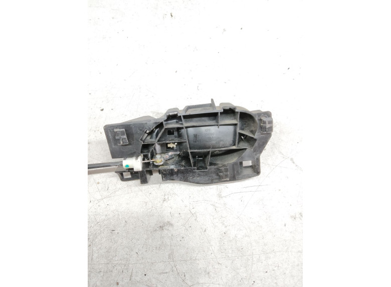 Ручка внутренняя задняя правая к Peugeot 5008, 2010г.