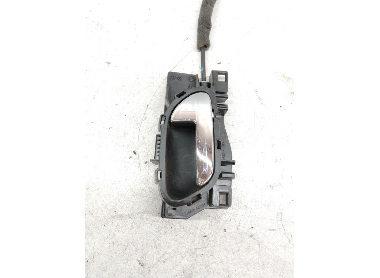 Ручка внутренняя передняя правая к Peugeot 5008, 2010г.