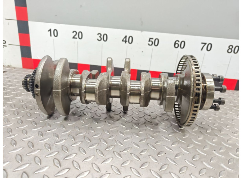 Коленвал к Audi A5, 2021г.