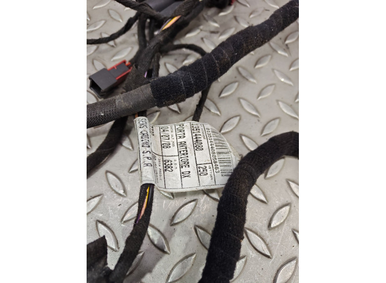 Проводка двери передней правой к Fiat Ducato, 2008г.