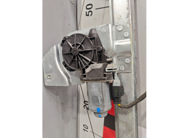 Стеклоподъемник электрический передний правый к Peugeot Partner, 2015г.