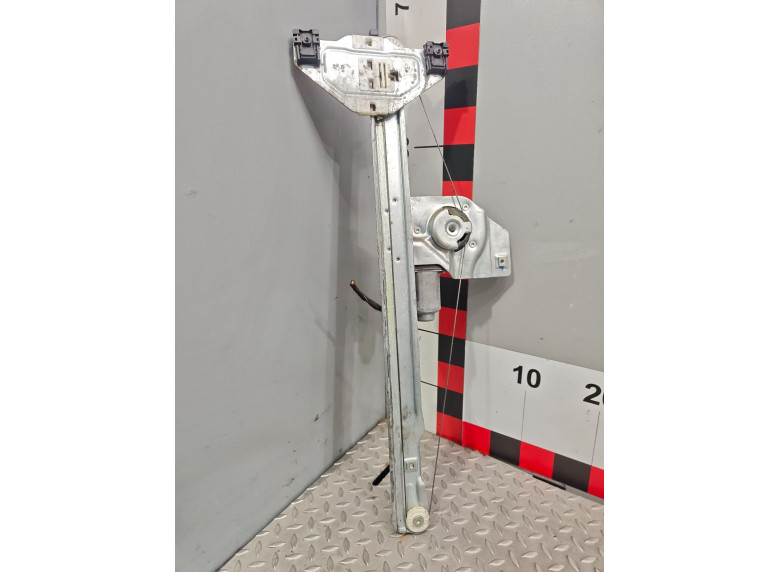 Стеклоподъемник электрический передний правый к Peugeot Partner, 2015г.