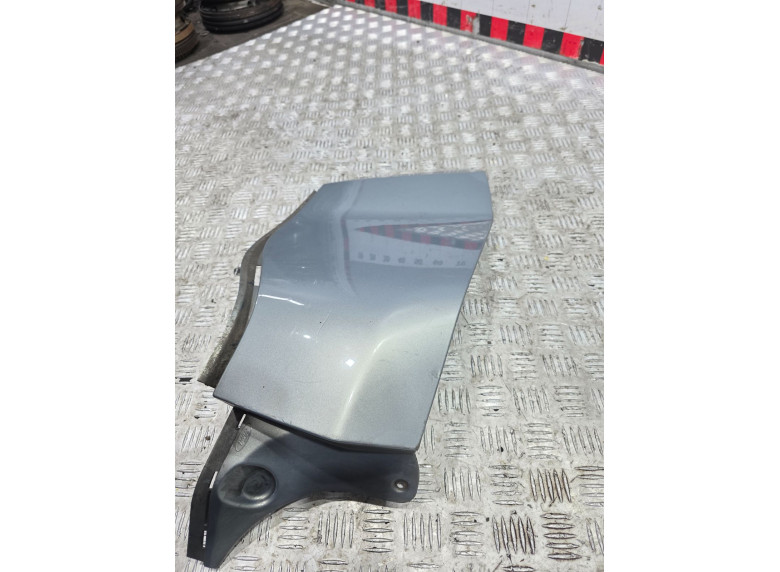 Клык бампера задний левый к Ford S-Max, 2007г.