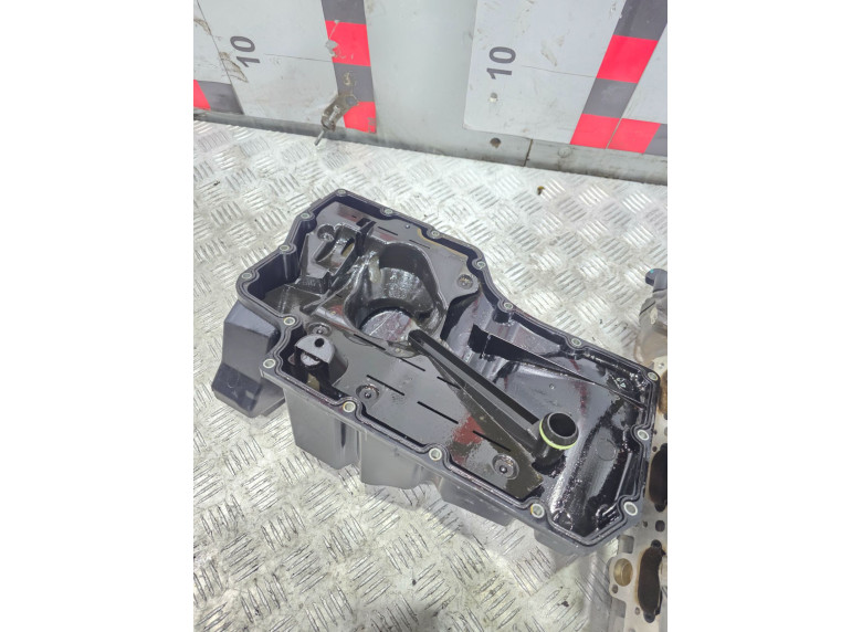 Поддон к Audi A4, 2021г.