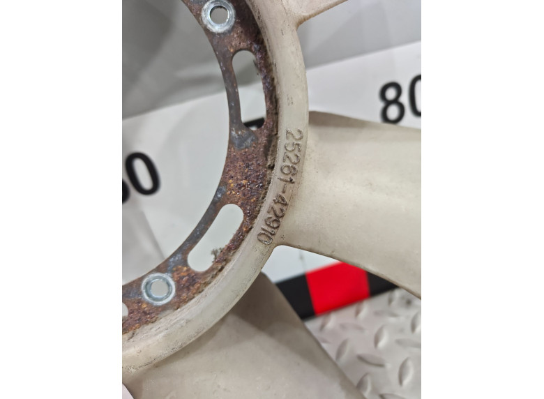 Крыльчатка вискомуфты к Hyundai H1, 2004г.