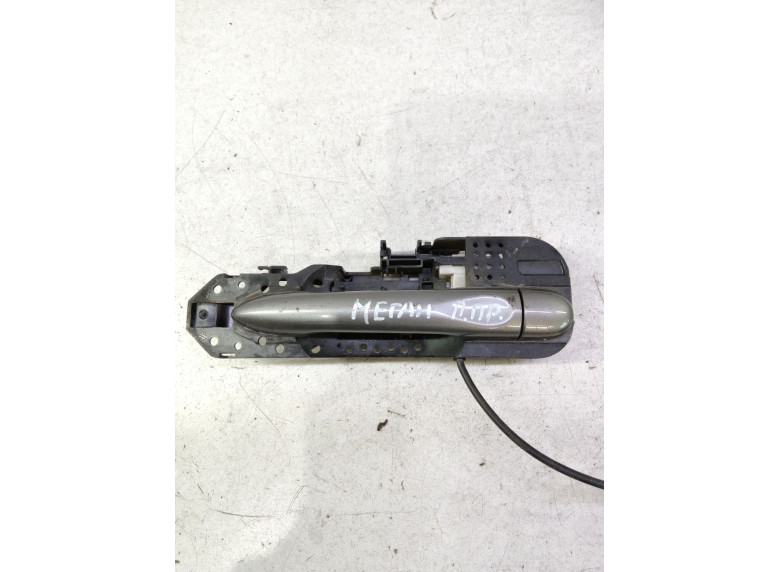 Ручка наружная передняя правая к Renault Megane, 2010г.