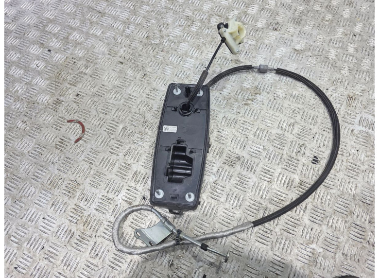 Трос кулисы КПП к Audi A4, 2021г.