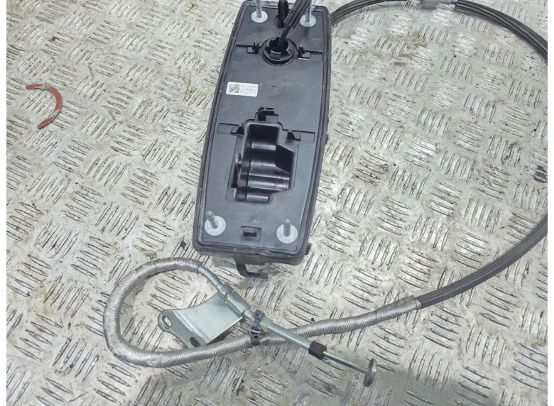 Трос кулисы КПП к Audi A4, 2021г.